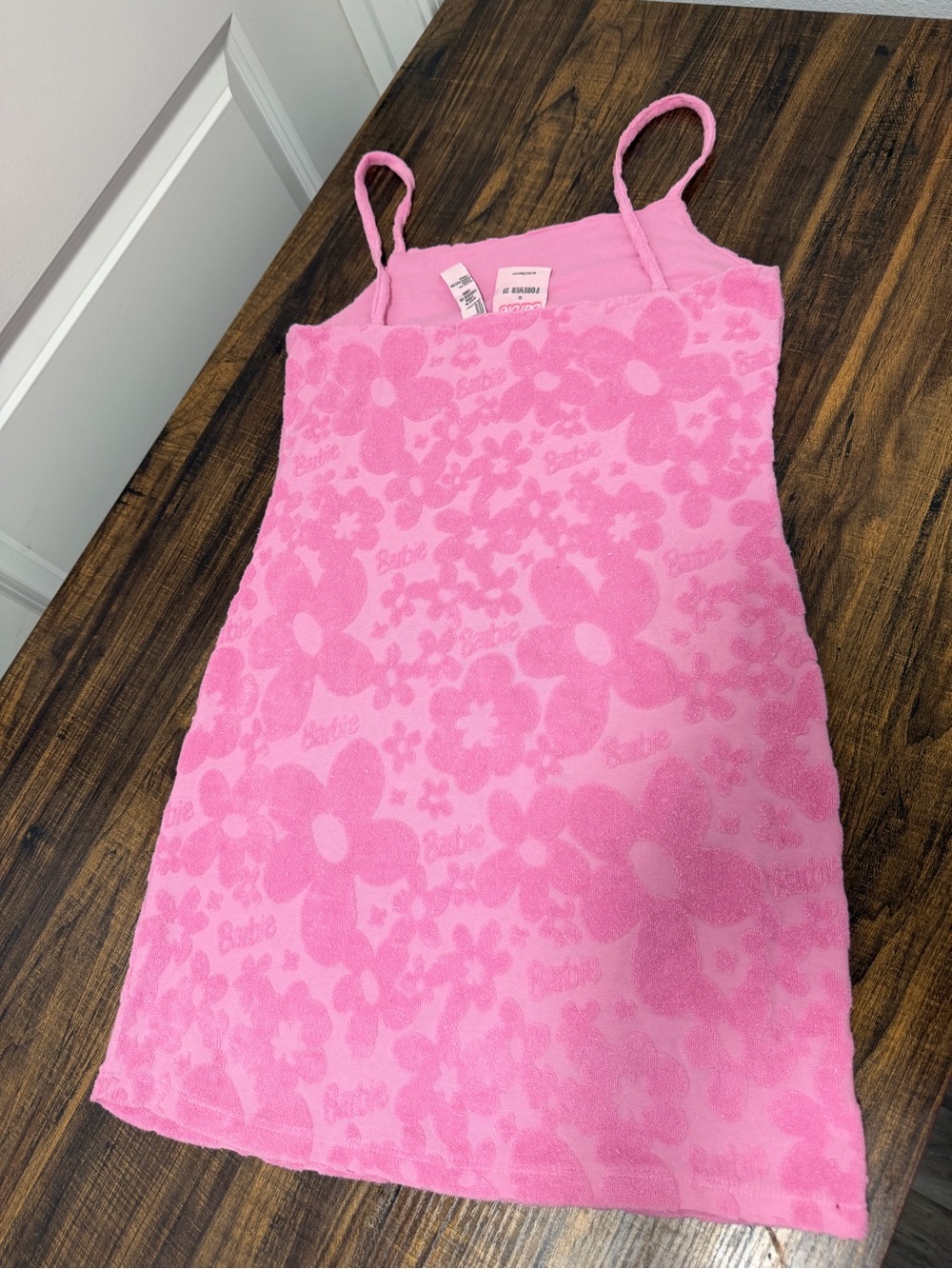 2022 Mattel • Forever 21 X Barbie • Pink Floral • Mini Dress • Medium - Picture 3 of 7